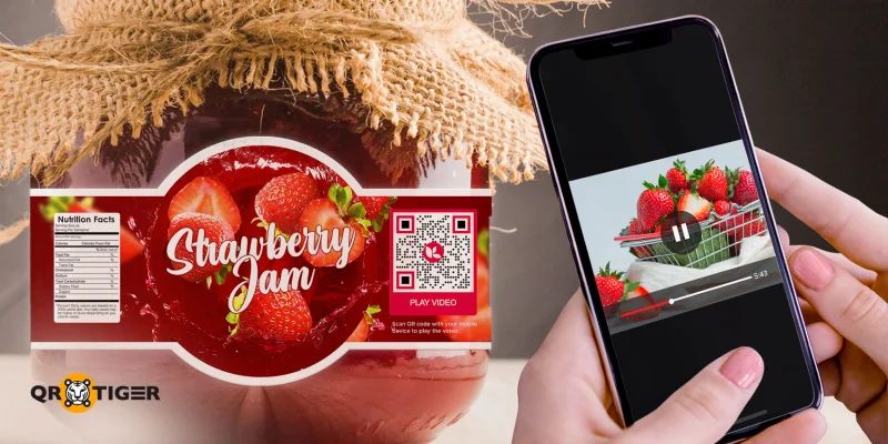 Strawberry jam with video QR code